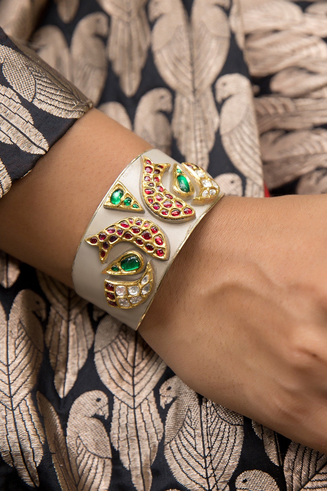 14kt White Gold 24kt Natural Ruby & Emerald Polki Cuff In Sterling Silver