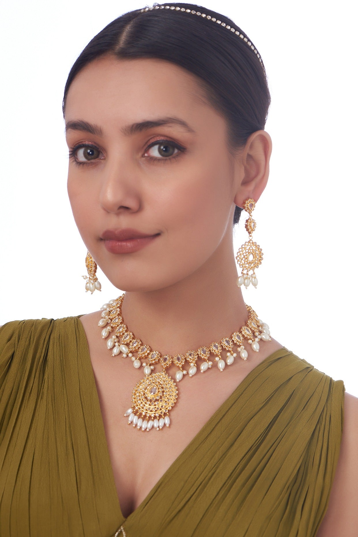 Gold Finish Pachi Kundan Polki Necklace Set