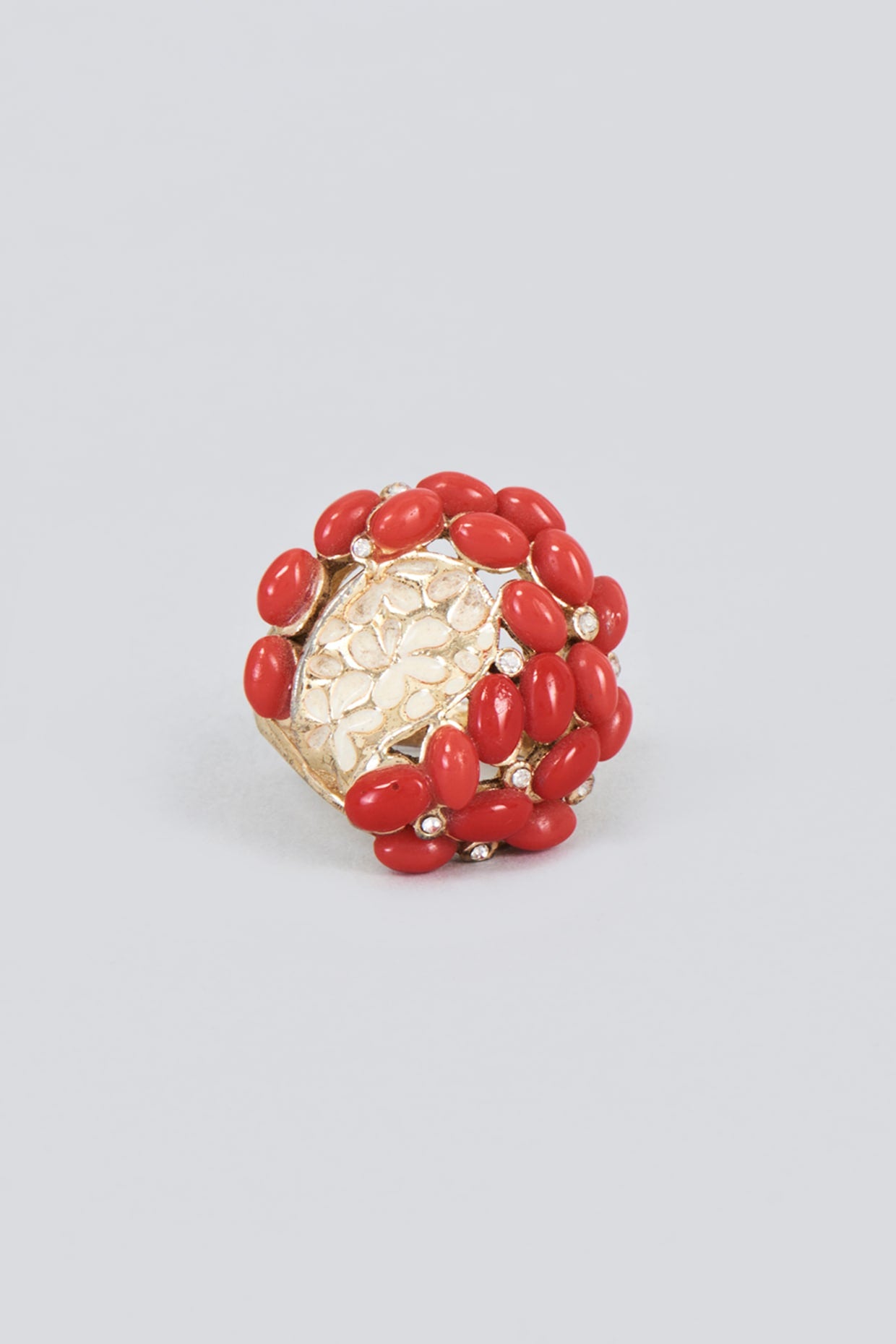 White Finish Zircon & Red Beaded Ring