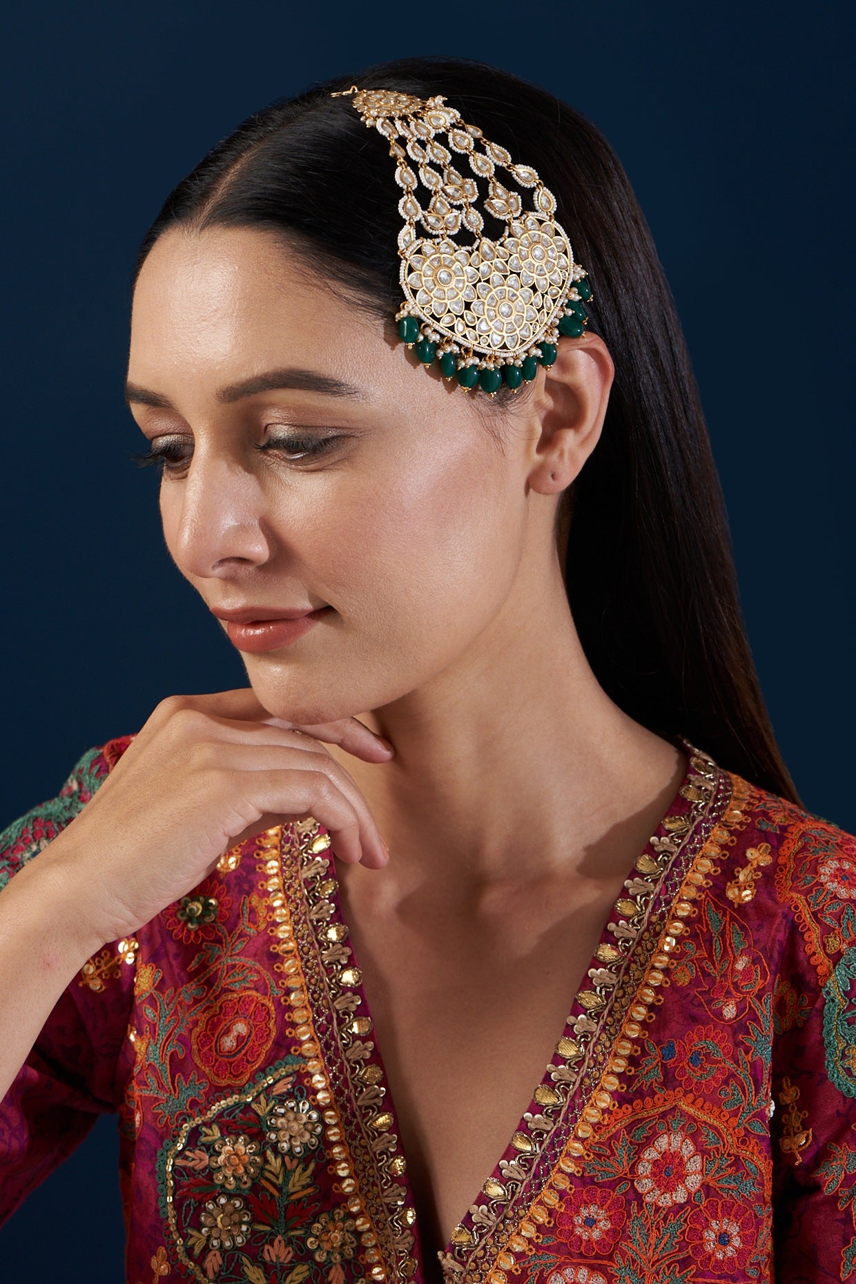 Gold Finish Kundan & Emerald Pasa