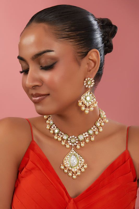 Gold Finish Kundan Polki Necklace Set