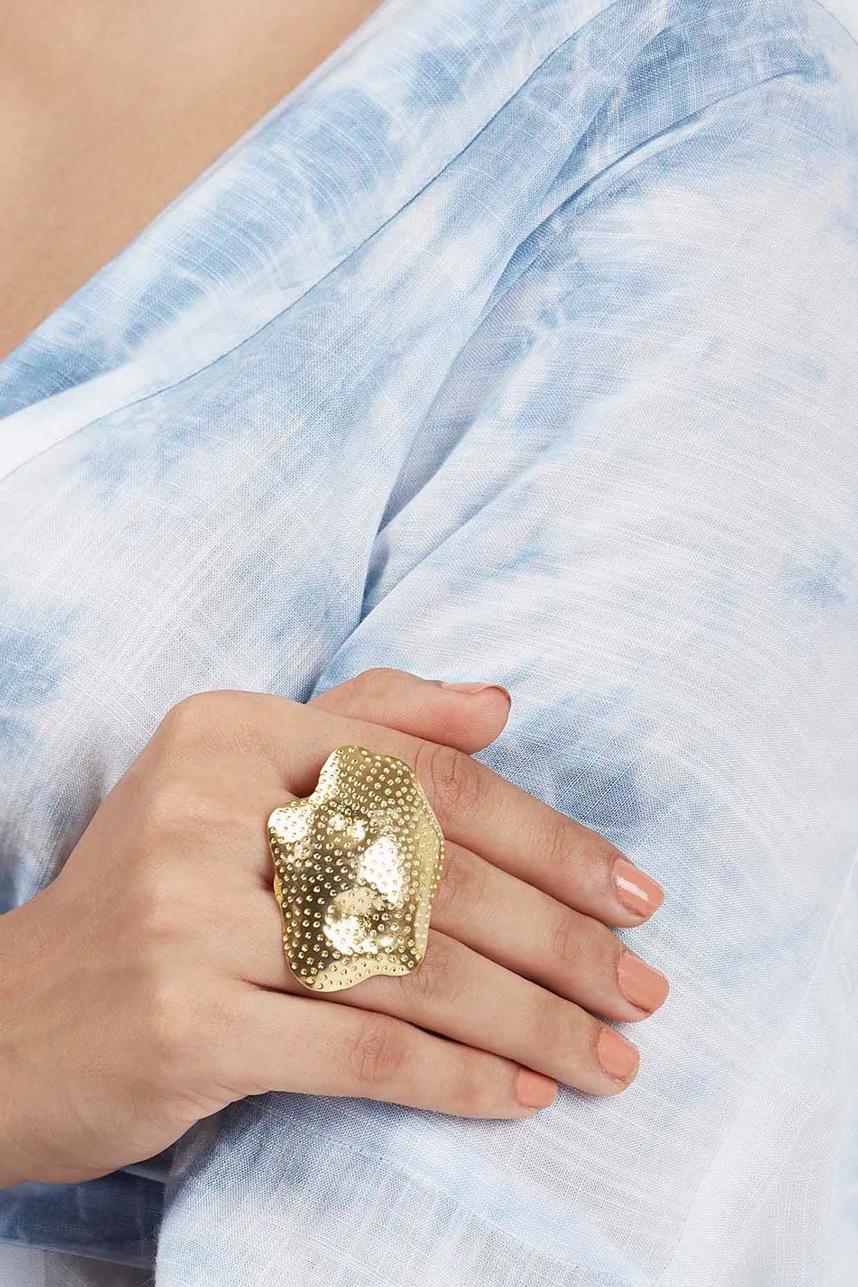 Gold Finish Ring In Brass