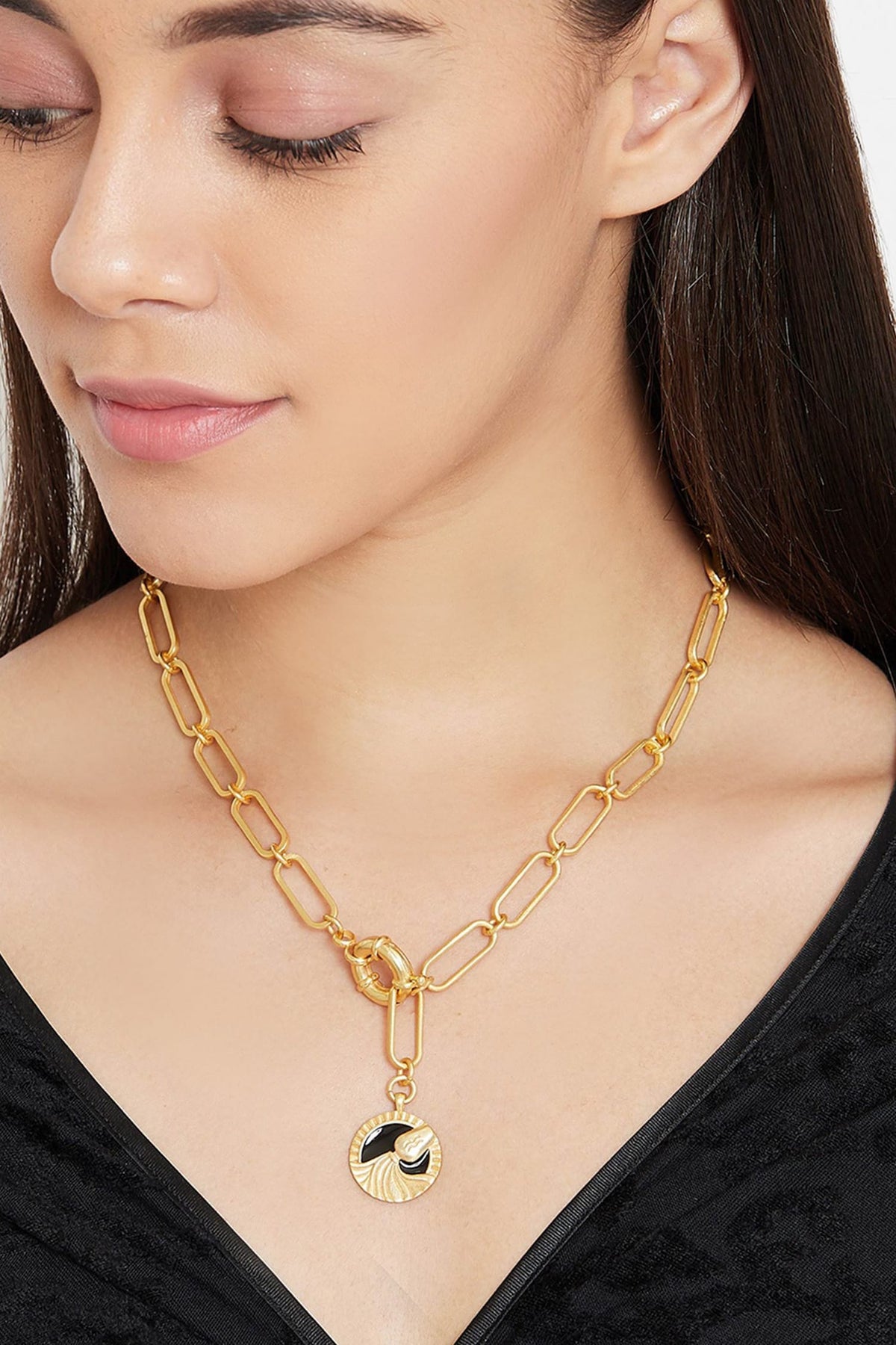 Aquarius Pendant Necklace 