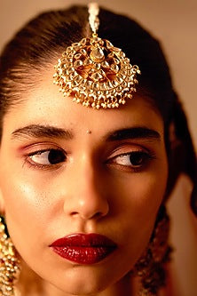 Gold Finish Kundan Polki & Pearl Maang Tikka