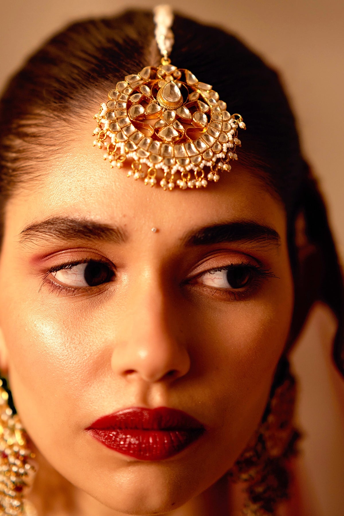 Gold Finish Kundan Polki & Pearl Maang Tikka