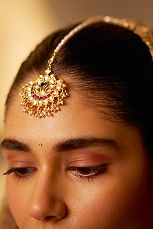 Gold Finish Kundan Polki & Pearl Handmade Jadau Maangtikka