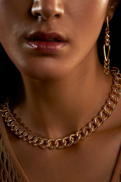 Interlink Chain Textured Necklace 