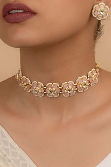 Gold Finish Choker Necklace Set With Kundan Polki