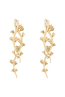 Gold Finish Winterfell Motif Earrings