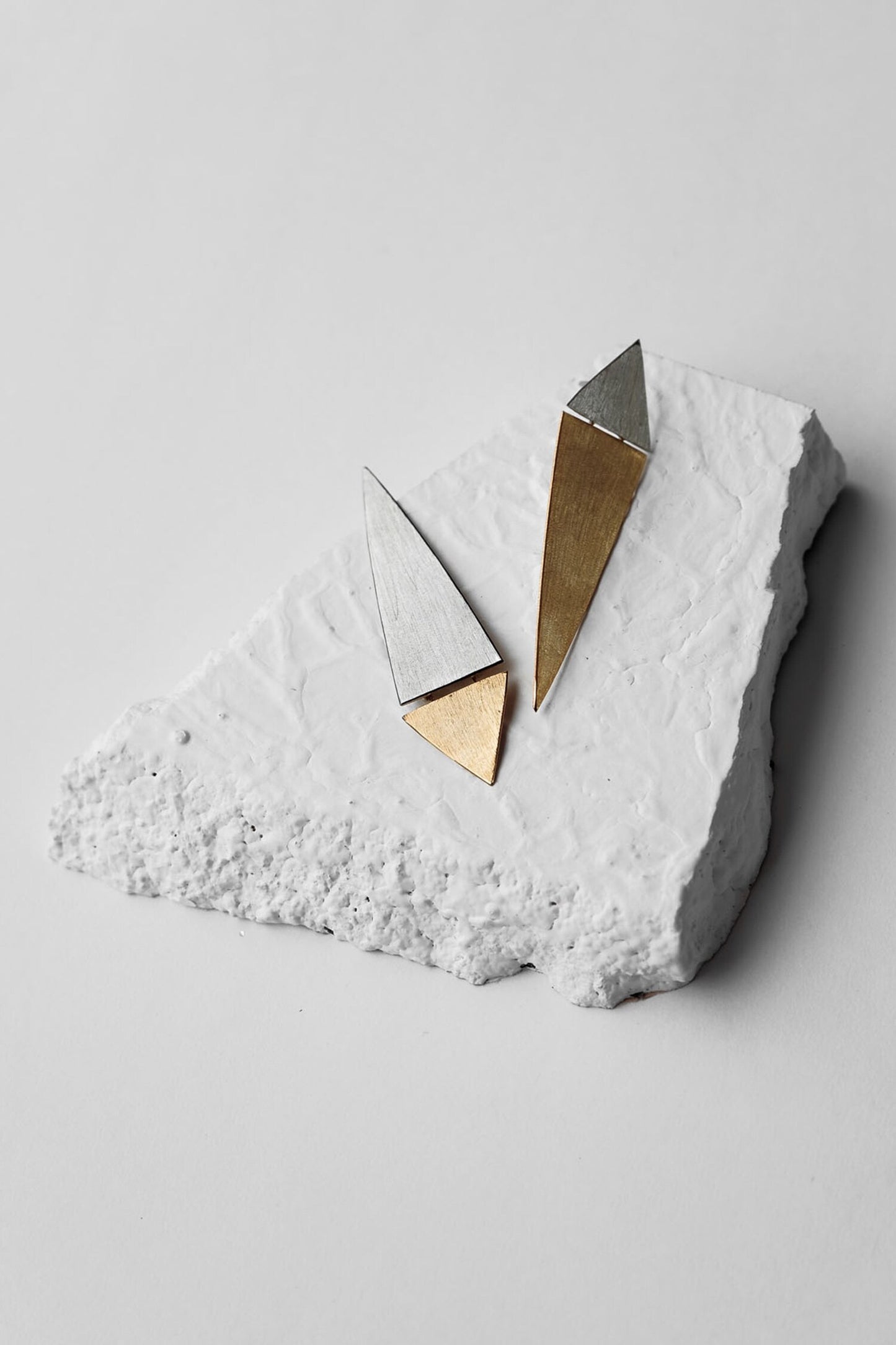 Geometric Danglers 