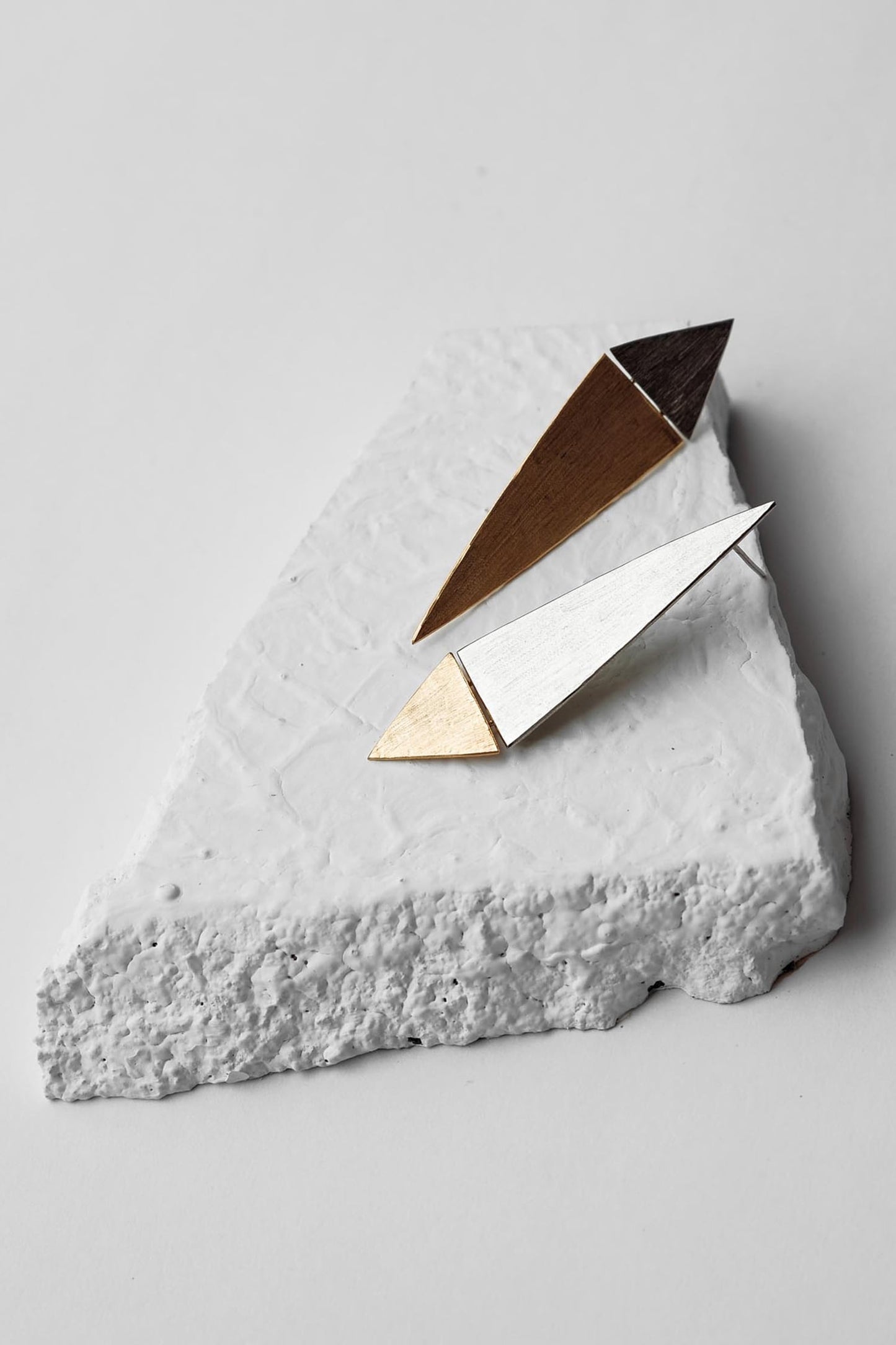Geometric Danglers 