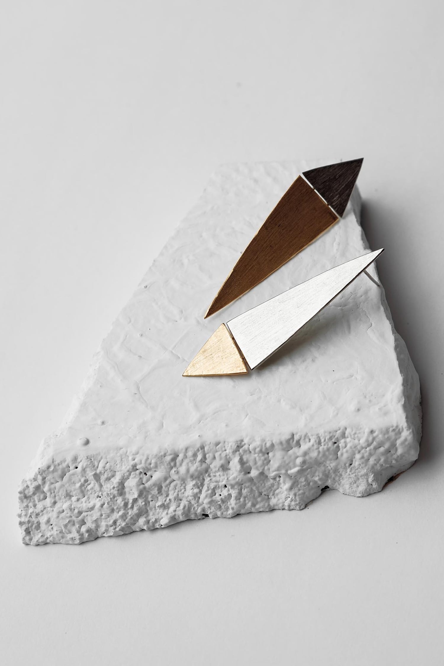 Geometric Danglers 