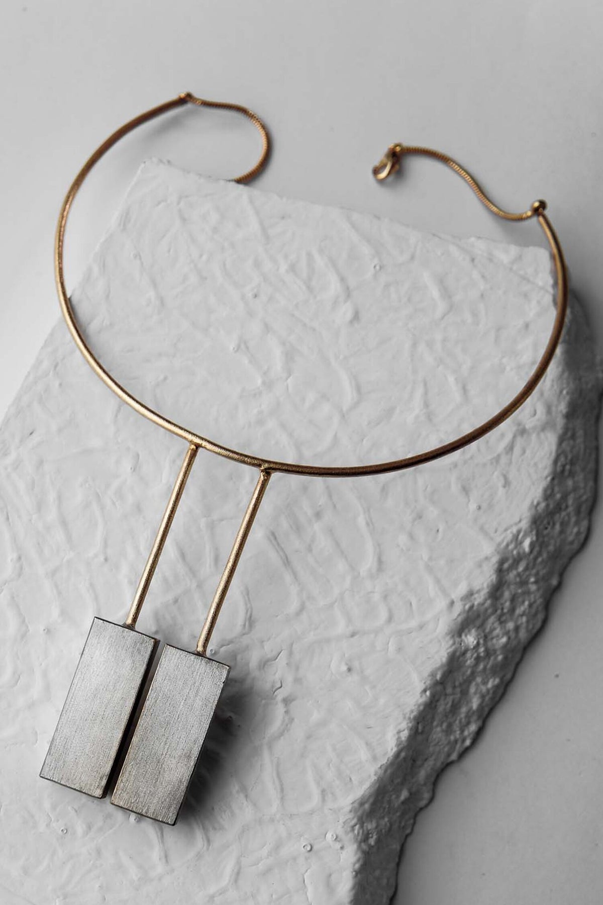 Geometric Pendant Necklace 