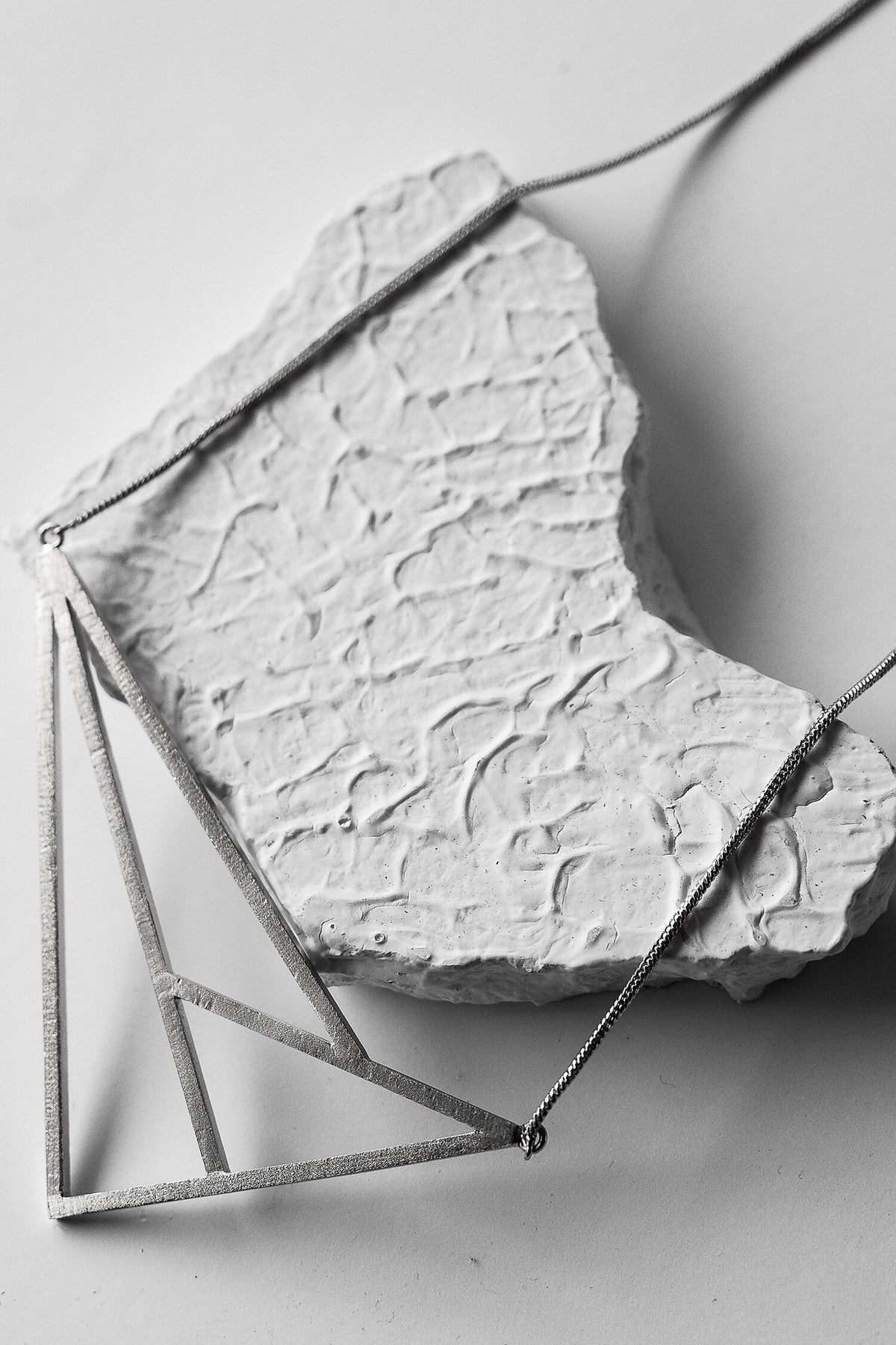 Geometric Pendant Necklace 