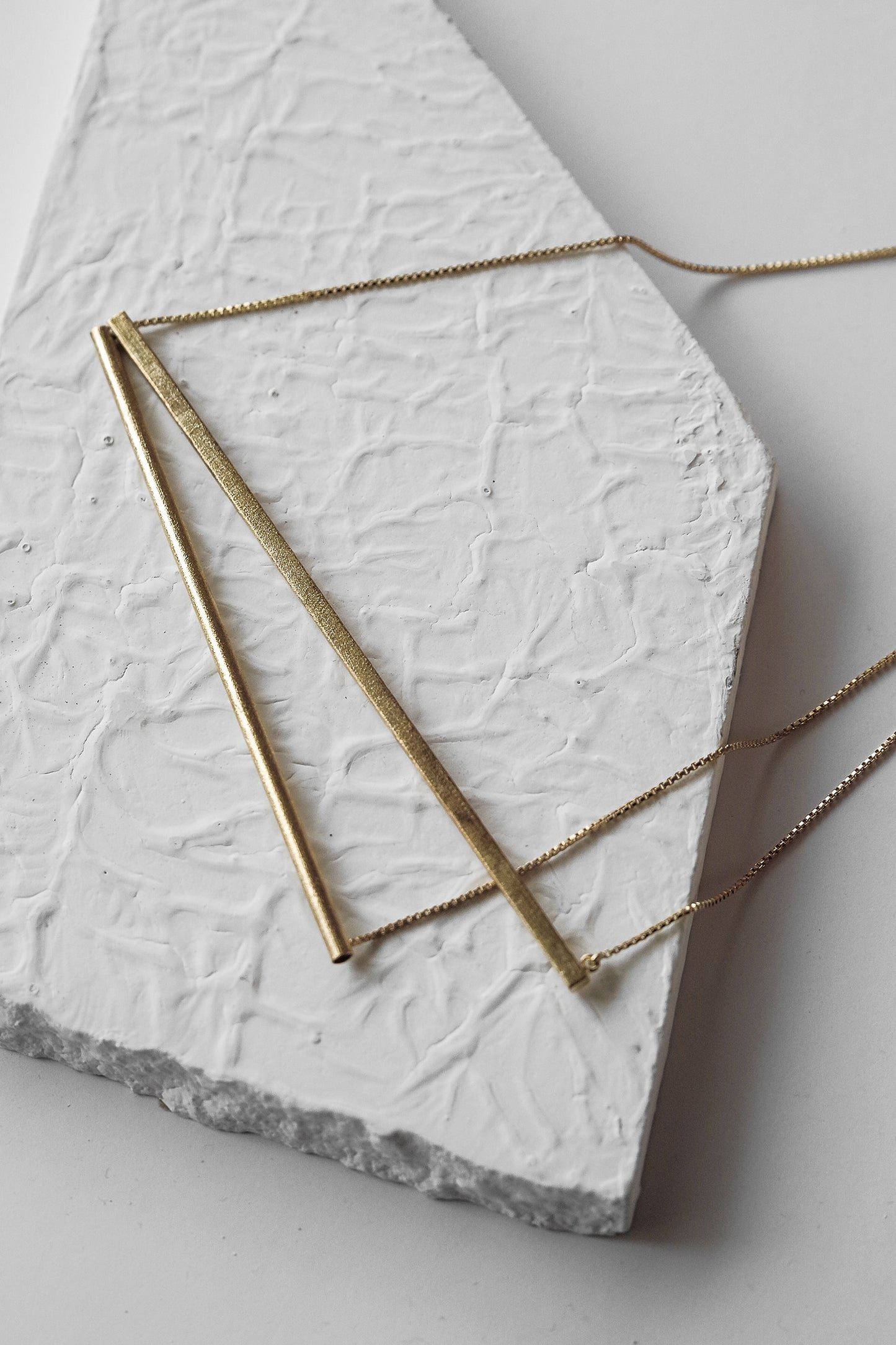 Layered Bar Necklace 