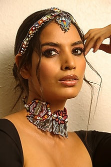 Maroon Choker Necklace With Dyed Beads