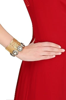 Gold Plated Kundan Latticework Cuff