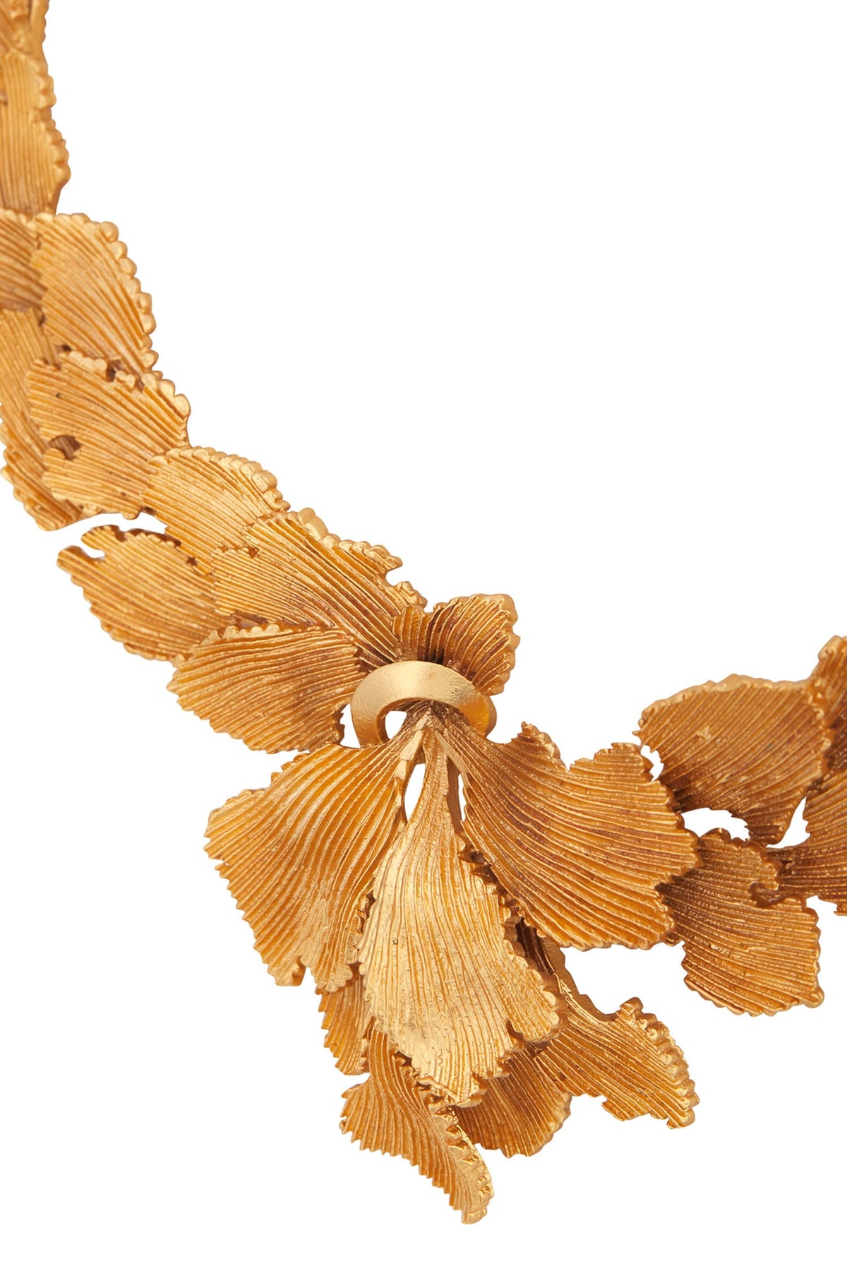 Handcrafted Leaf Carved Collar Necklace 