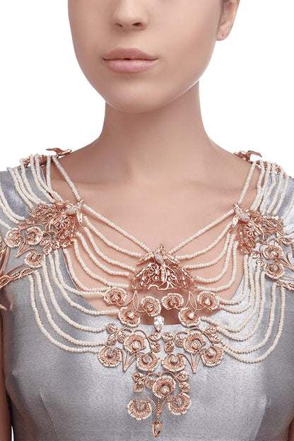 Intemporal Cape Necklace 