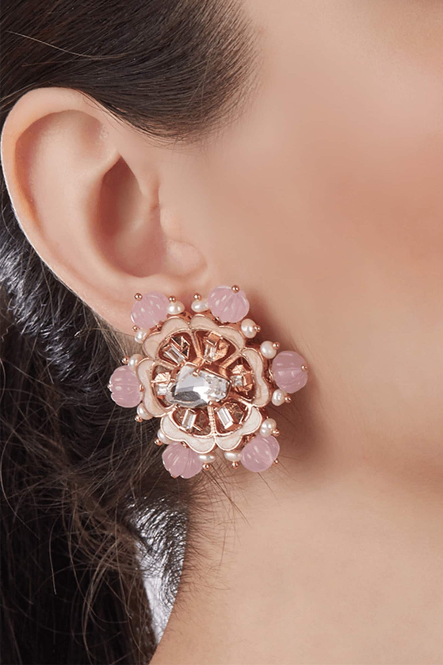 Fluora Eternite Studs 