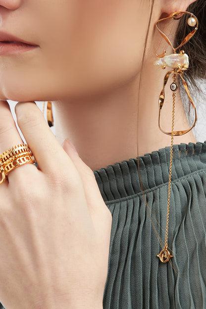  Lupis Bead Long Earrings 