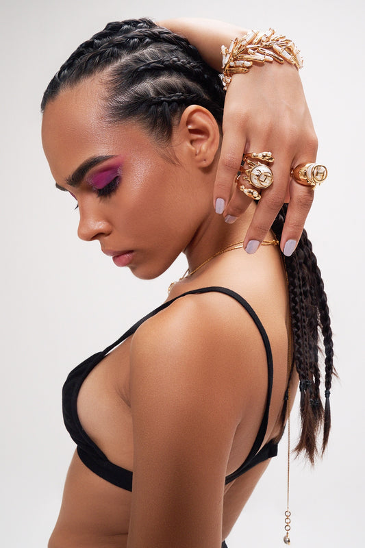 Drip OH River Rose Hand Cuff 