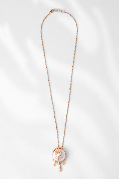 Drip OH Palescent Pearl Pendant Necklace 