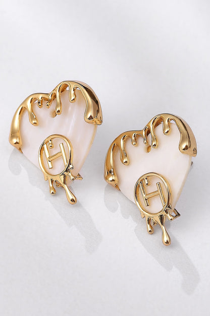 Drip OH Wild Heart Shell Mini Earrings 
