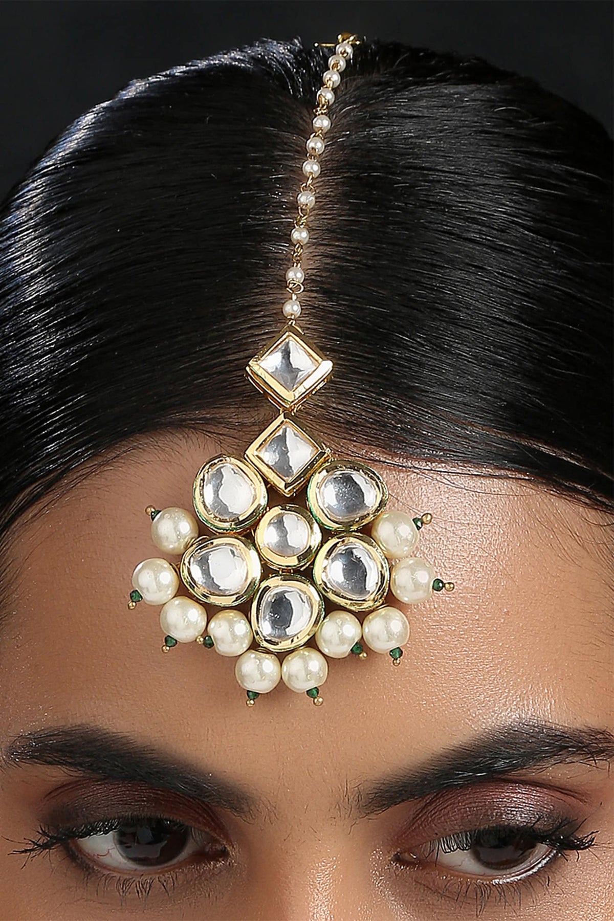 Floral Kundan Maangtikka 