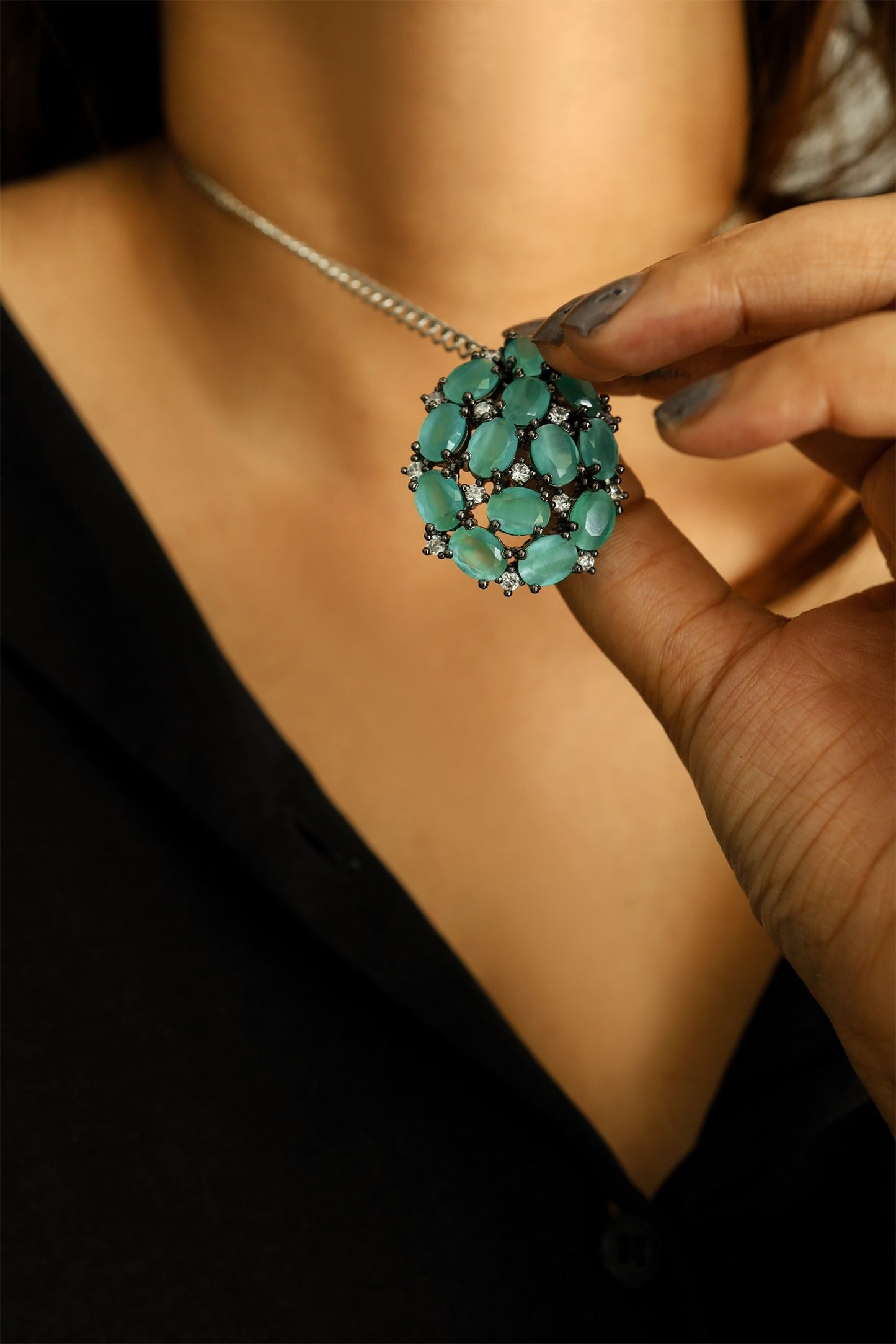 Stone Pendant Necklace 