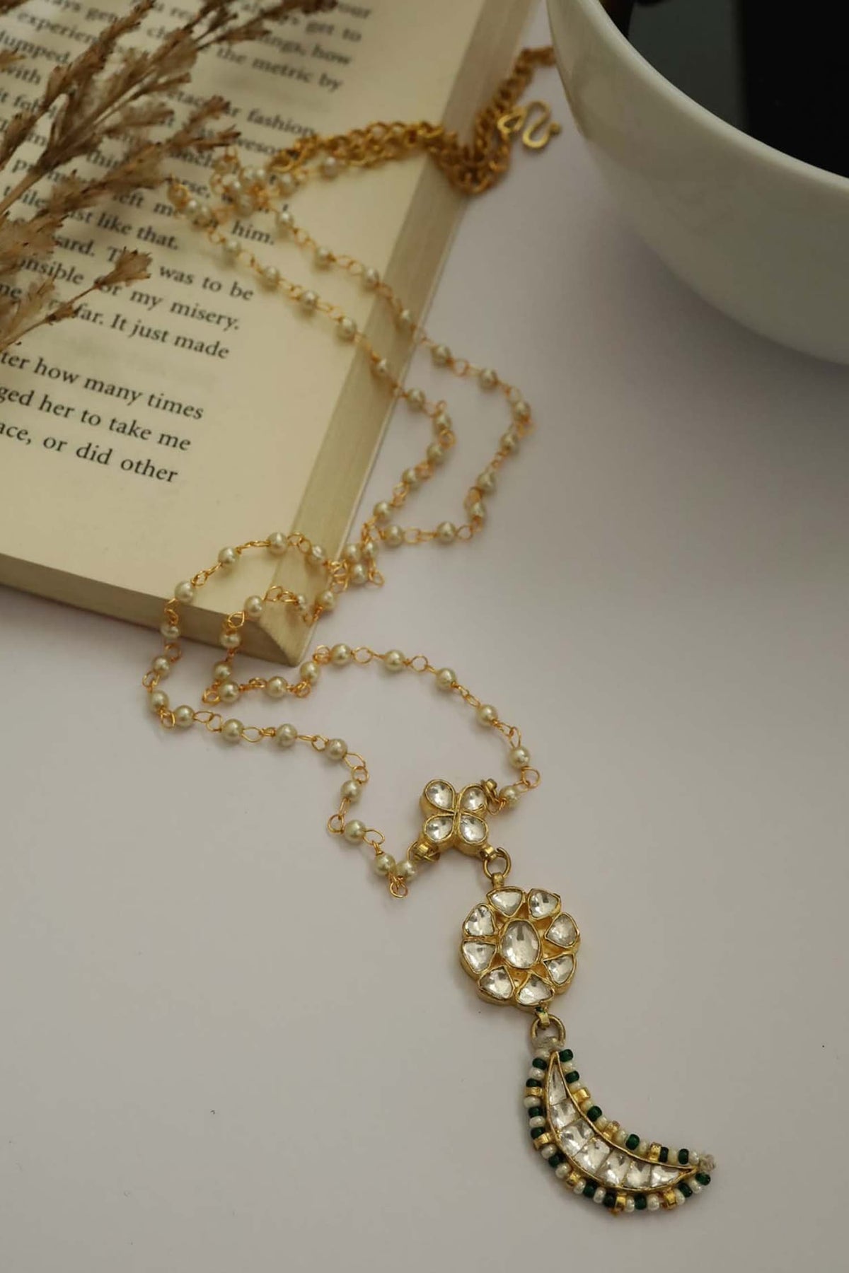 Crescent Moon Kundan Necklace 