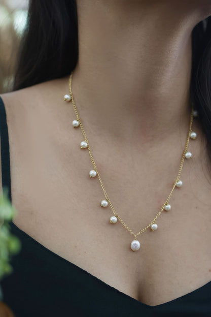 Gold Pearl Embellished Chain Necklace 