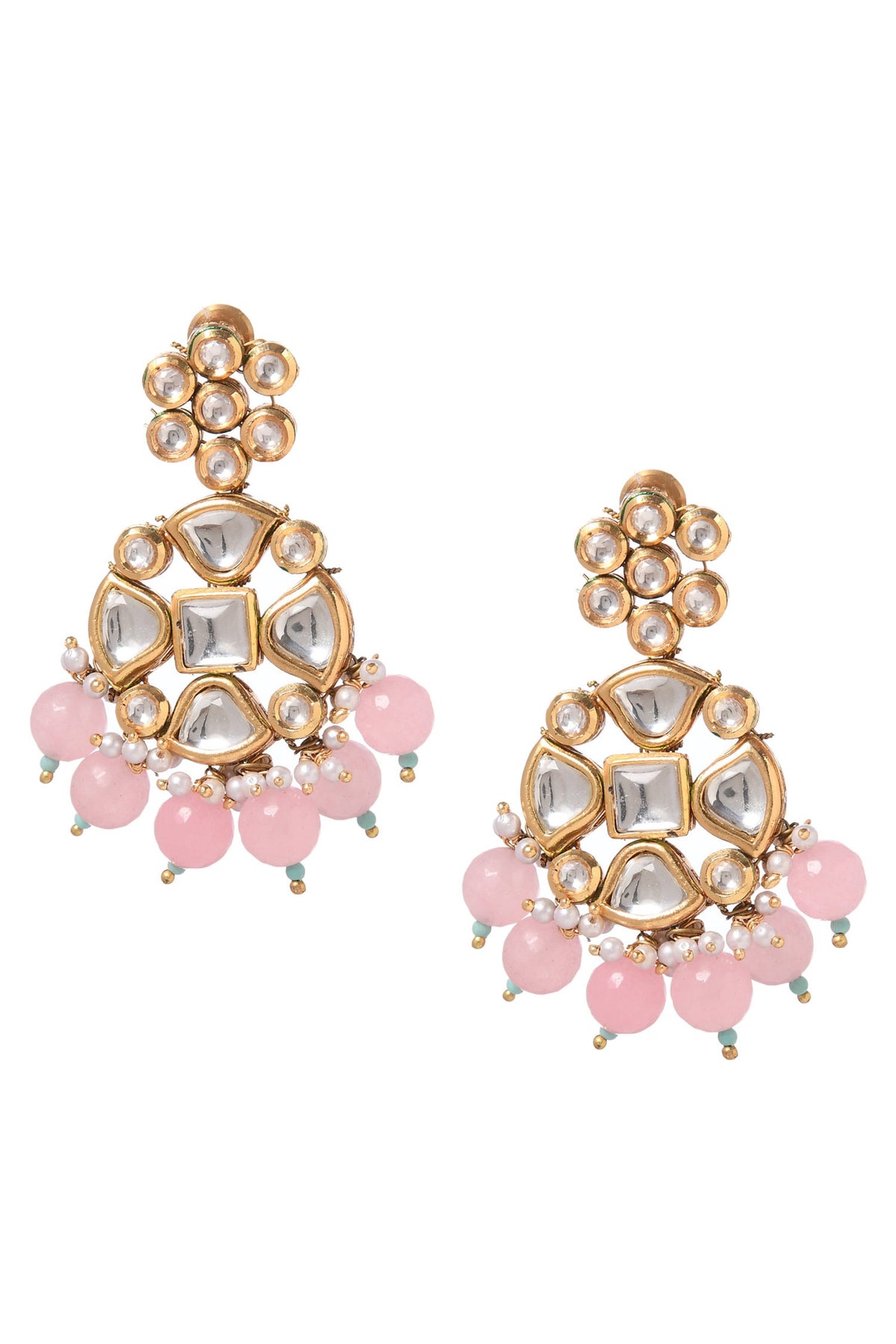 Kundan danglers with Maangtikka 