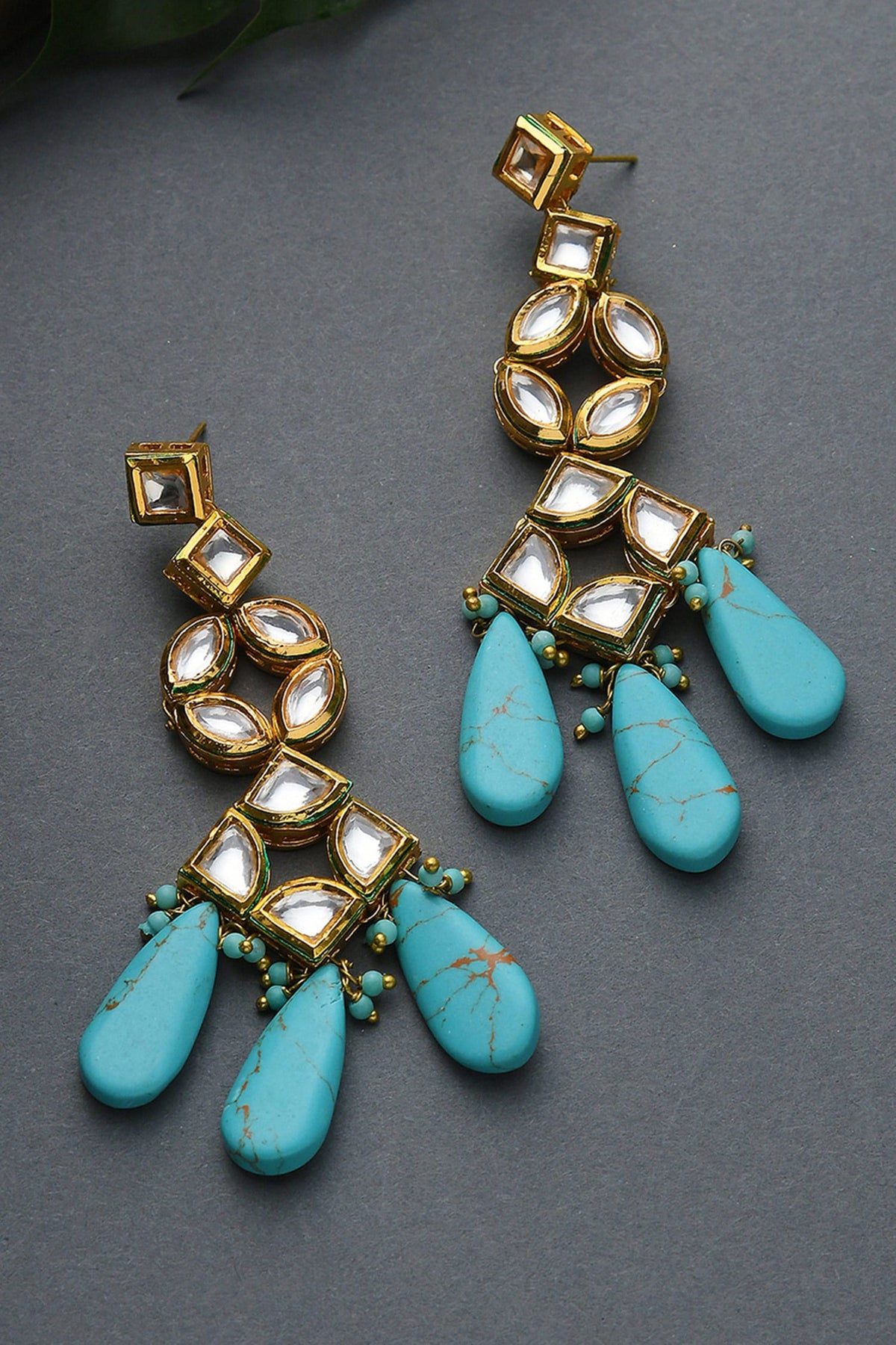 Kundan Geometric Danglers 