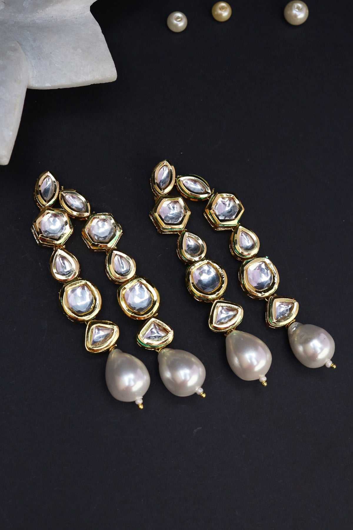 Kundan Pearl Earrings 