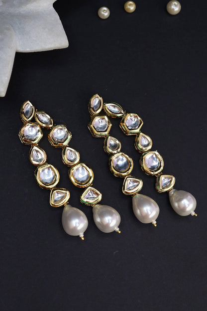 Kundan Pearl Earrings 