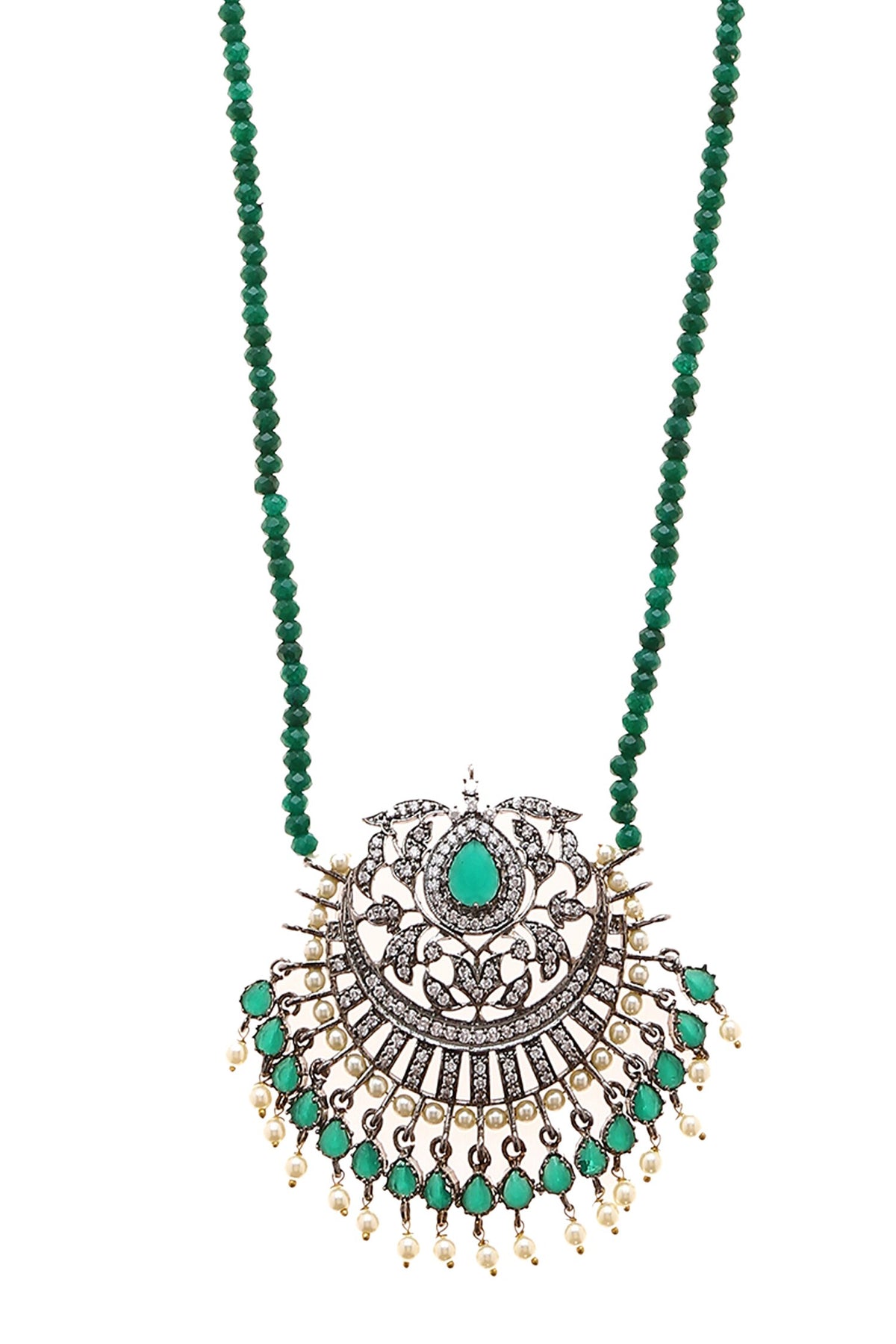Beaded Pendant Necklace 