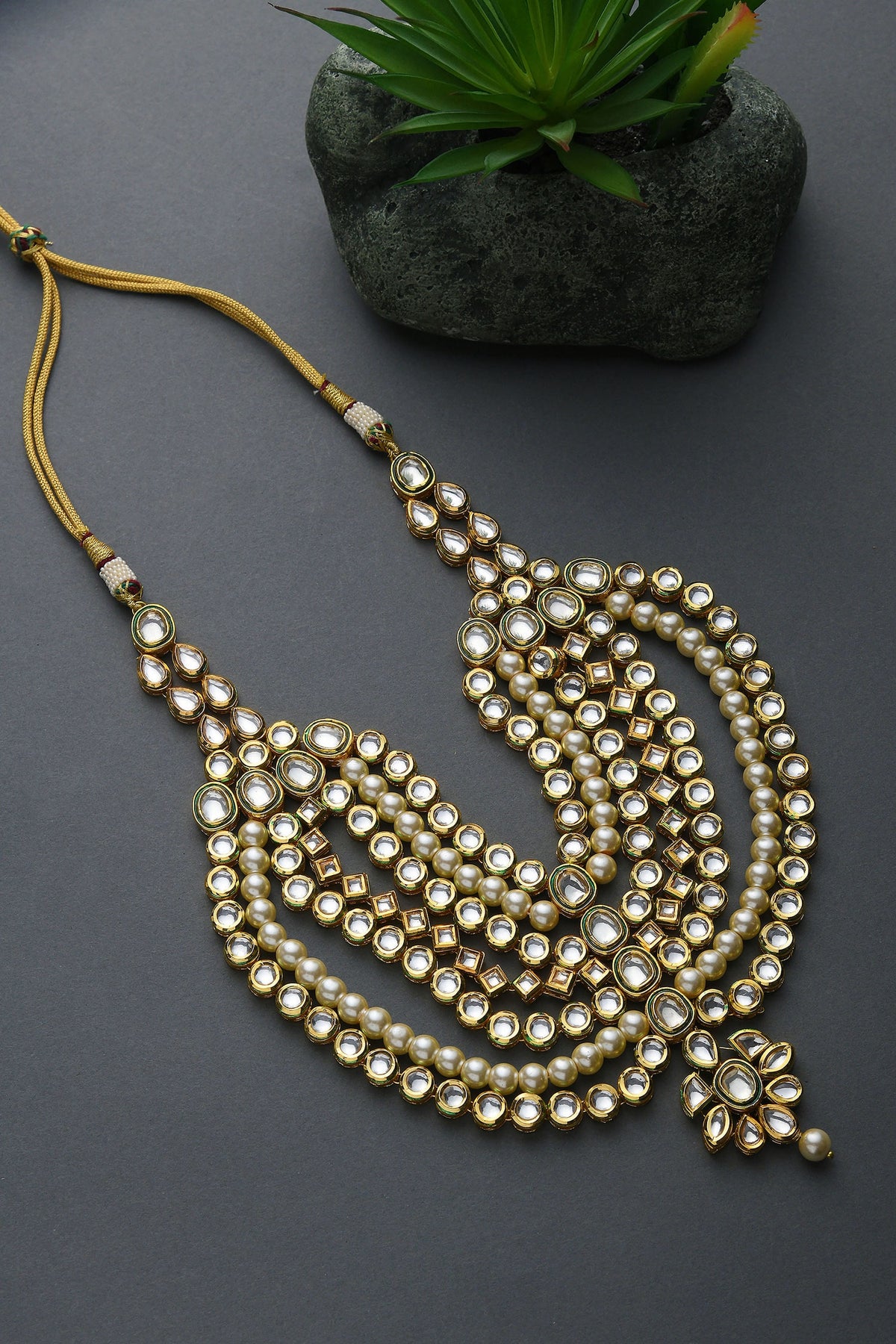 Kundan Layered Choker 