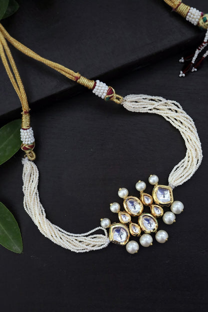 Multistrand Kundan Choker 