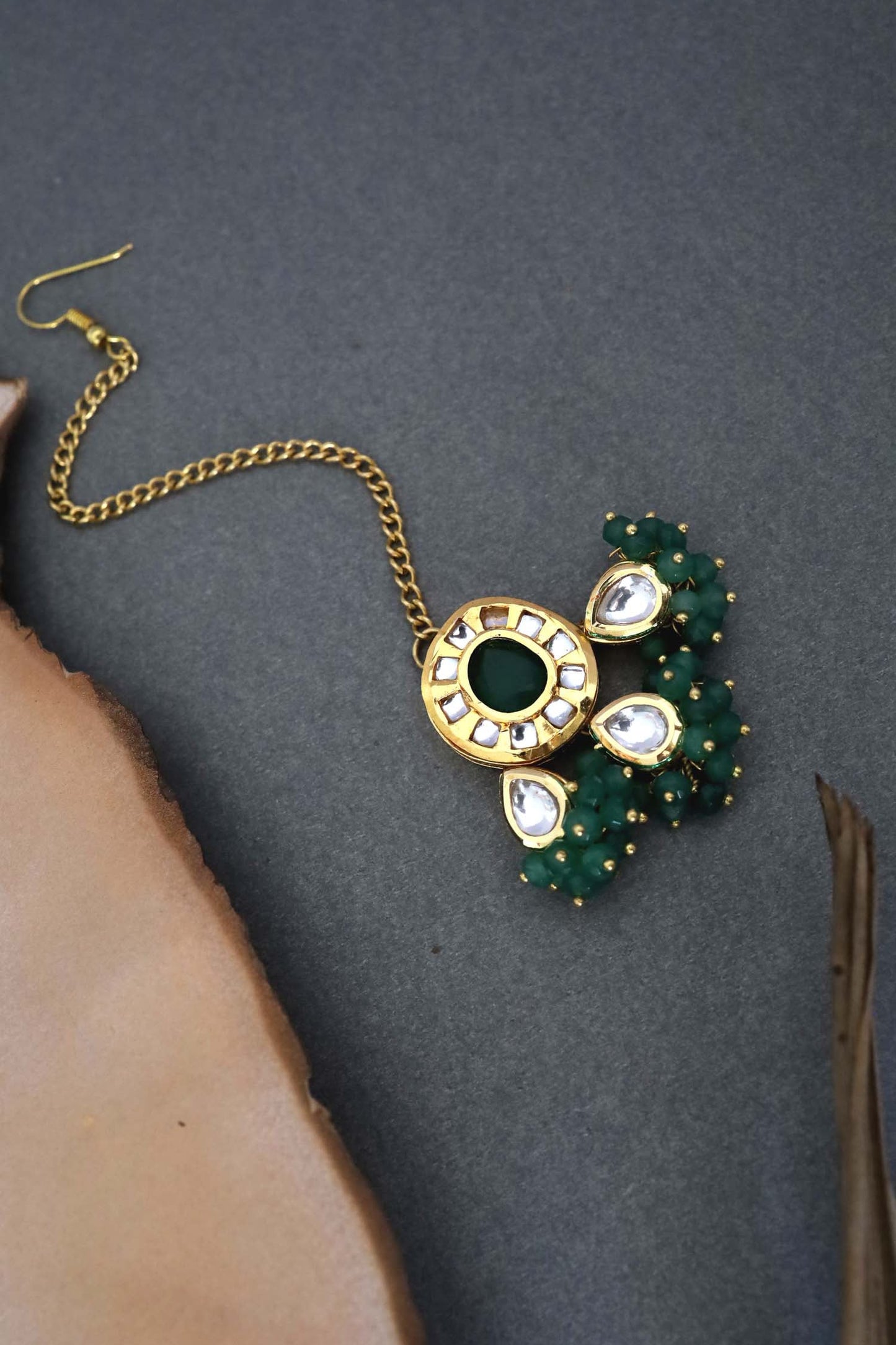Kundan Maangtikka 