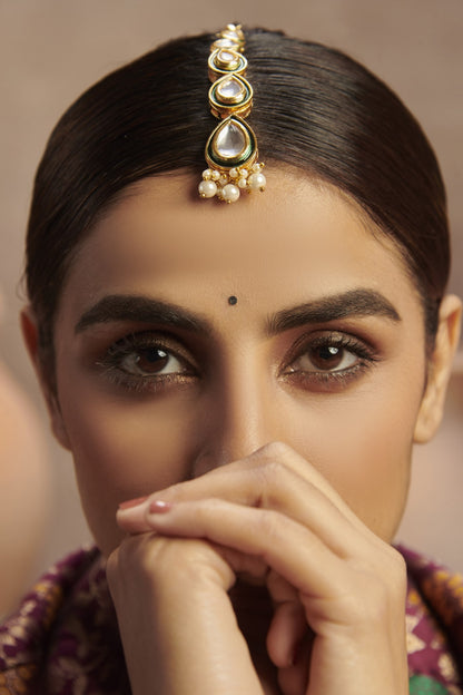 Kundan Maangtikka 