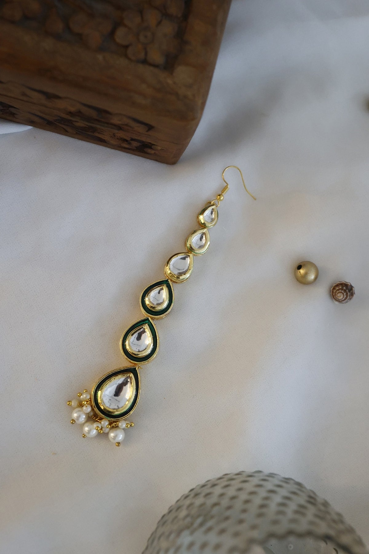 Kundan Maangtikka 