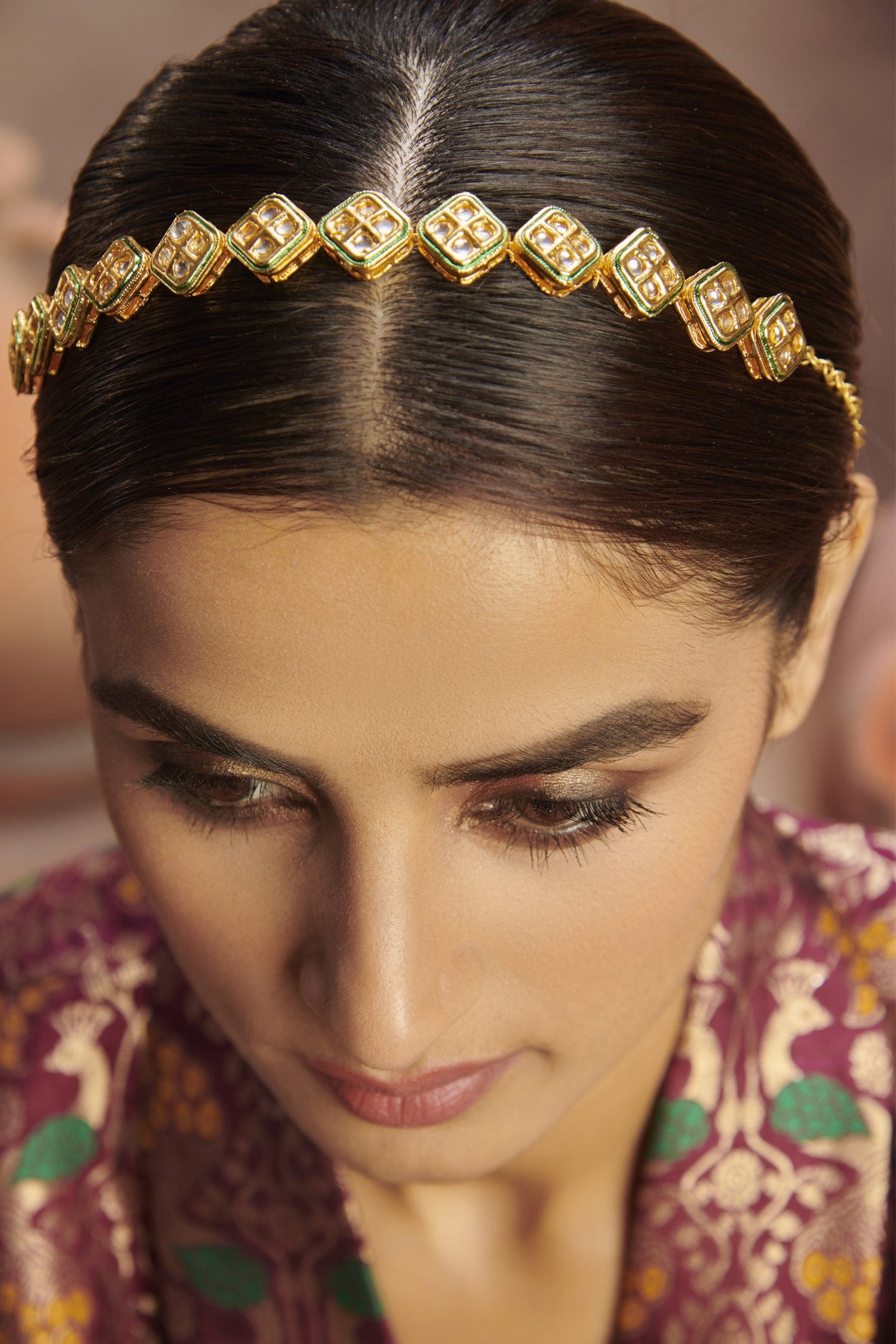 Gold Kundan Embellished Mathapatti 