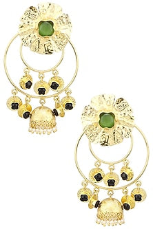 Matte Finish Onyx Stones Flower Motif Earrings