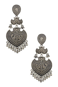 Silver Patra Heartshaped Earrings