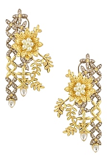 Matte Gold Finish Cubic Zircon Floral Motif Earrings