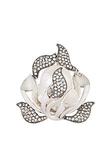 Silver plated pearl leaf ring