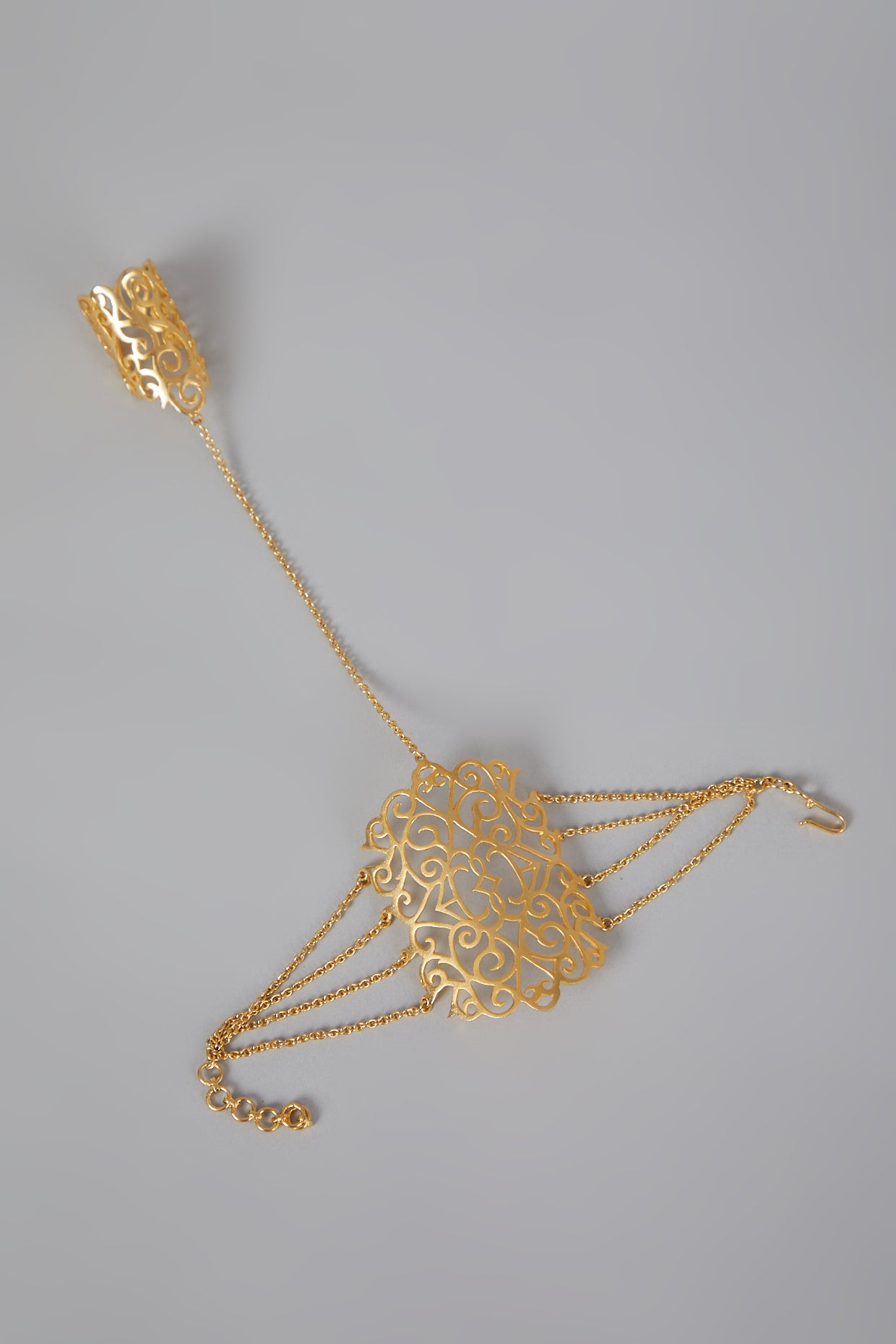 Gold Finish Hand Harness