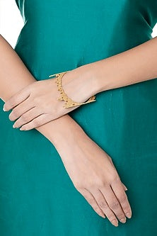Gold Plated Textured Bangle