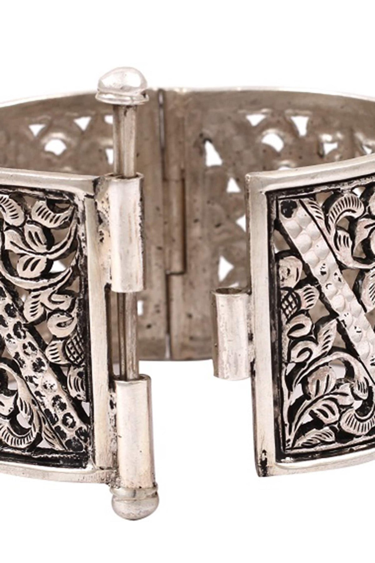 Floral Cutwork Bracelet 
